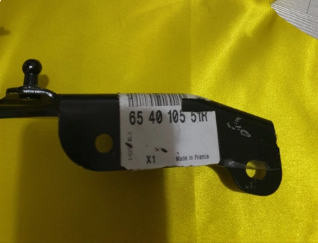 resimler/genel/Trafic 3-III Motor Kaput Menteşesi Sol 2013-> 654010551R -Renault Mais